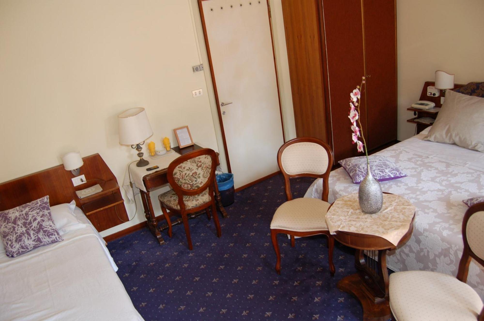 Hotel Broglia Sirmione Ngoại thất bức ảnh