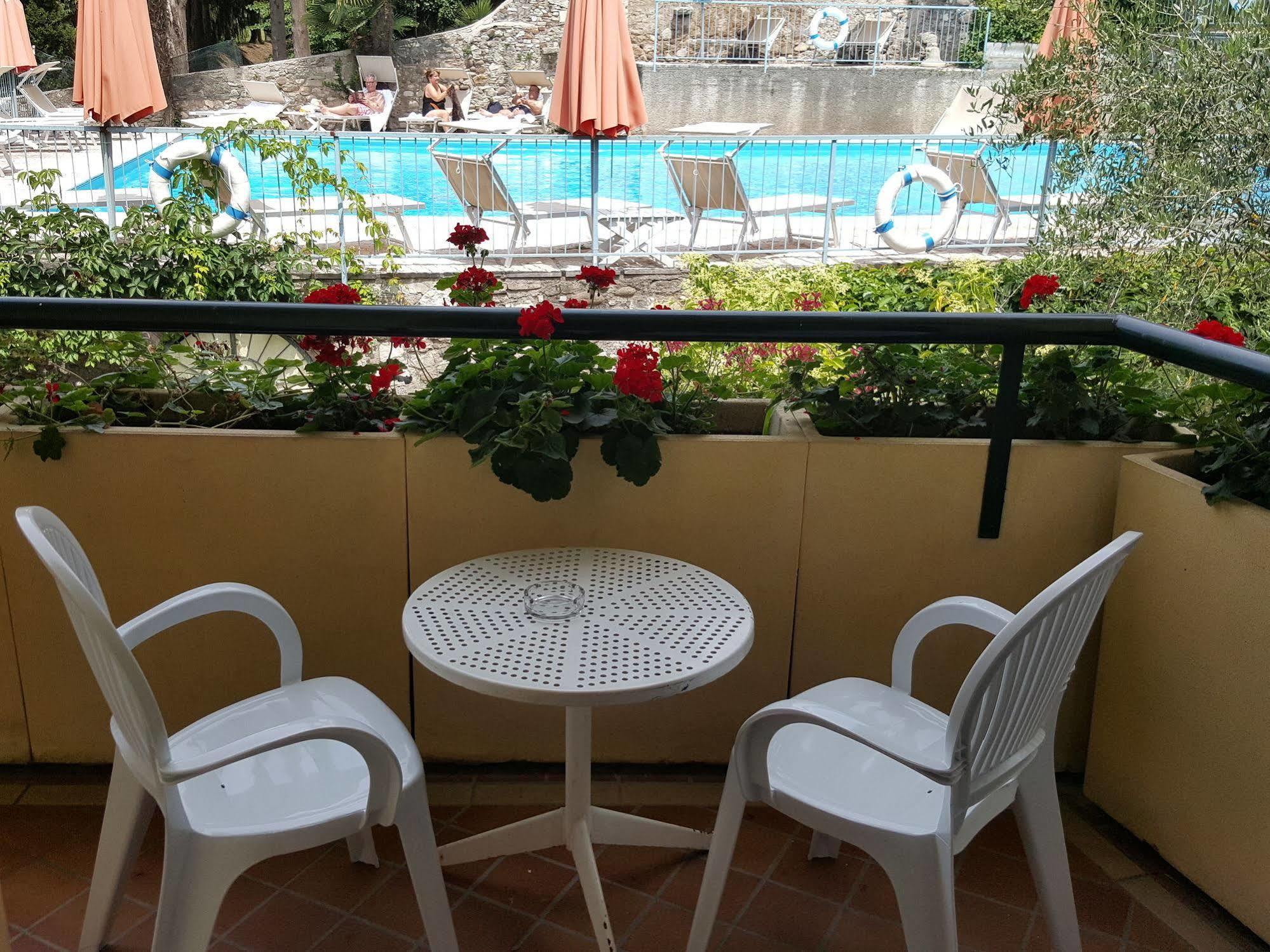 Hotel Broglia Sirmione Ngoại thất bức ảnh