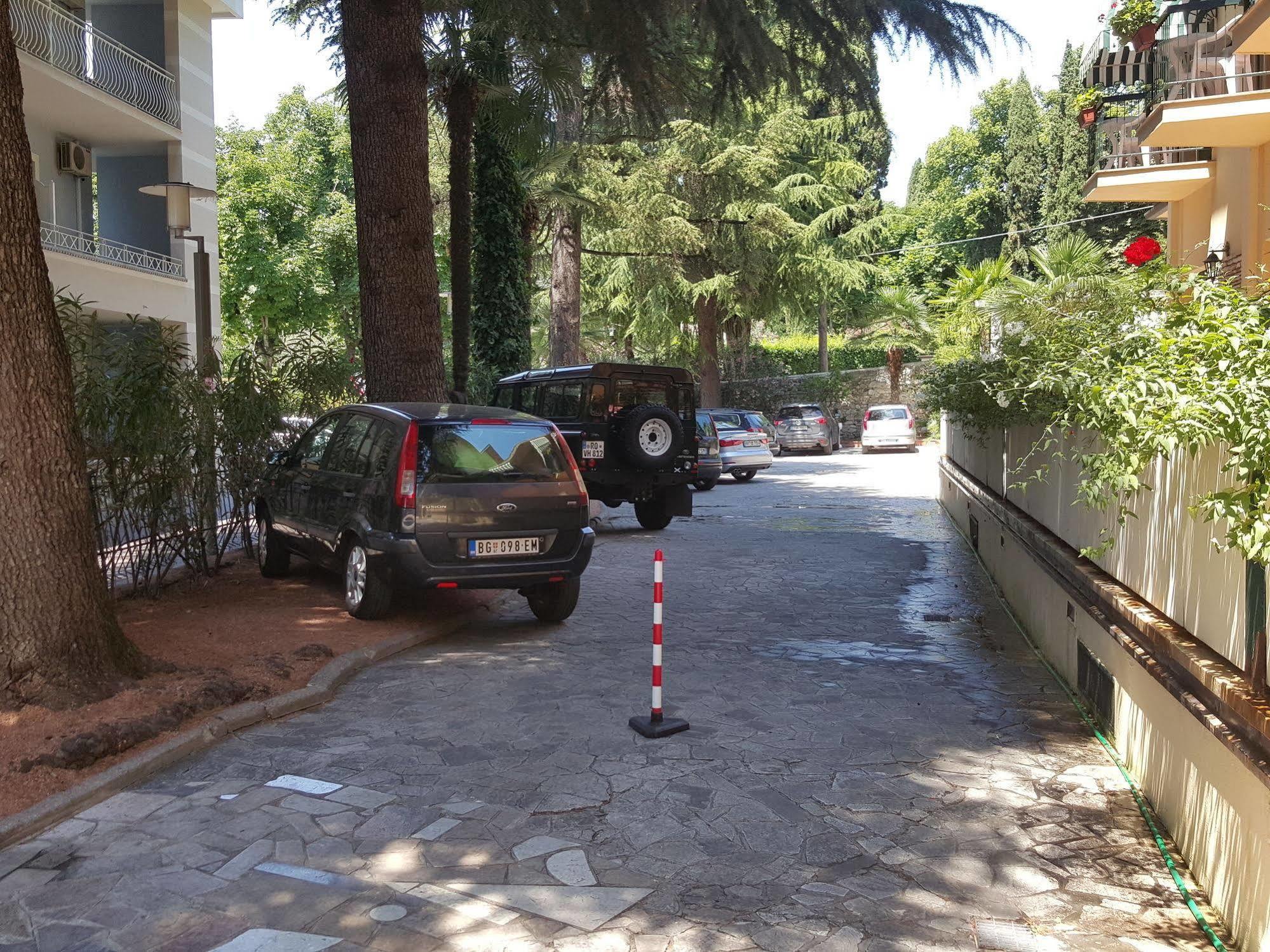 Hotel Broglia Sirmione Ngoại thất bức ảnh